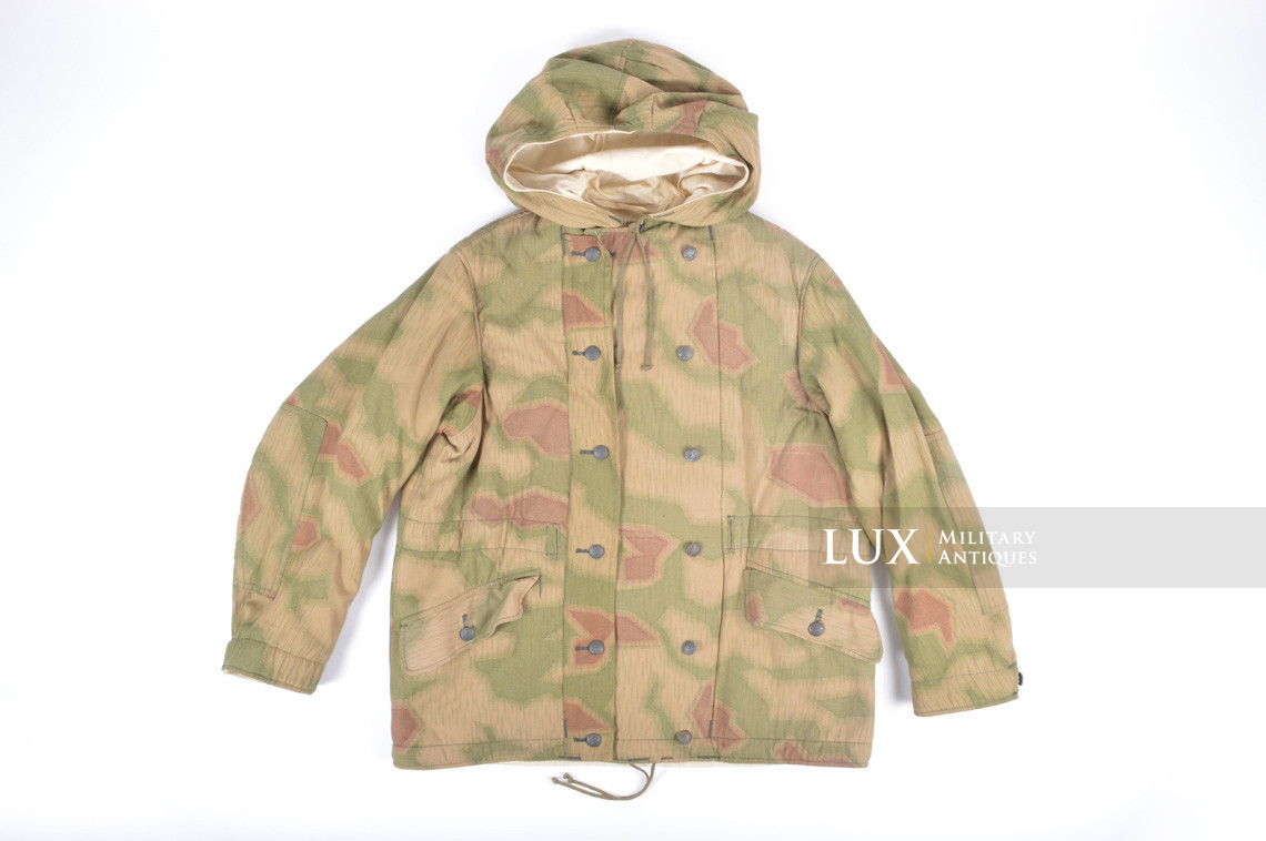 Unissued German Heer / Luftwaffe tan / water pattern reversible to white winter camouflage parka - photo 4