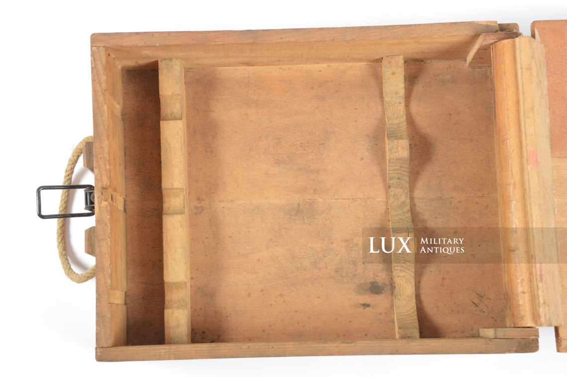 German 8cm mortar wood ammunition storage box, « 8cm Gr.W.34 » - photo 15