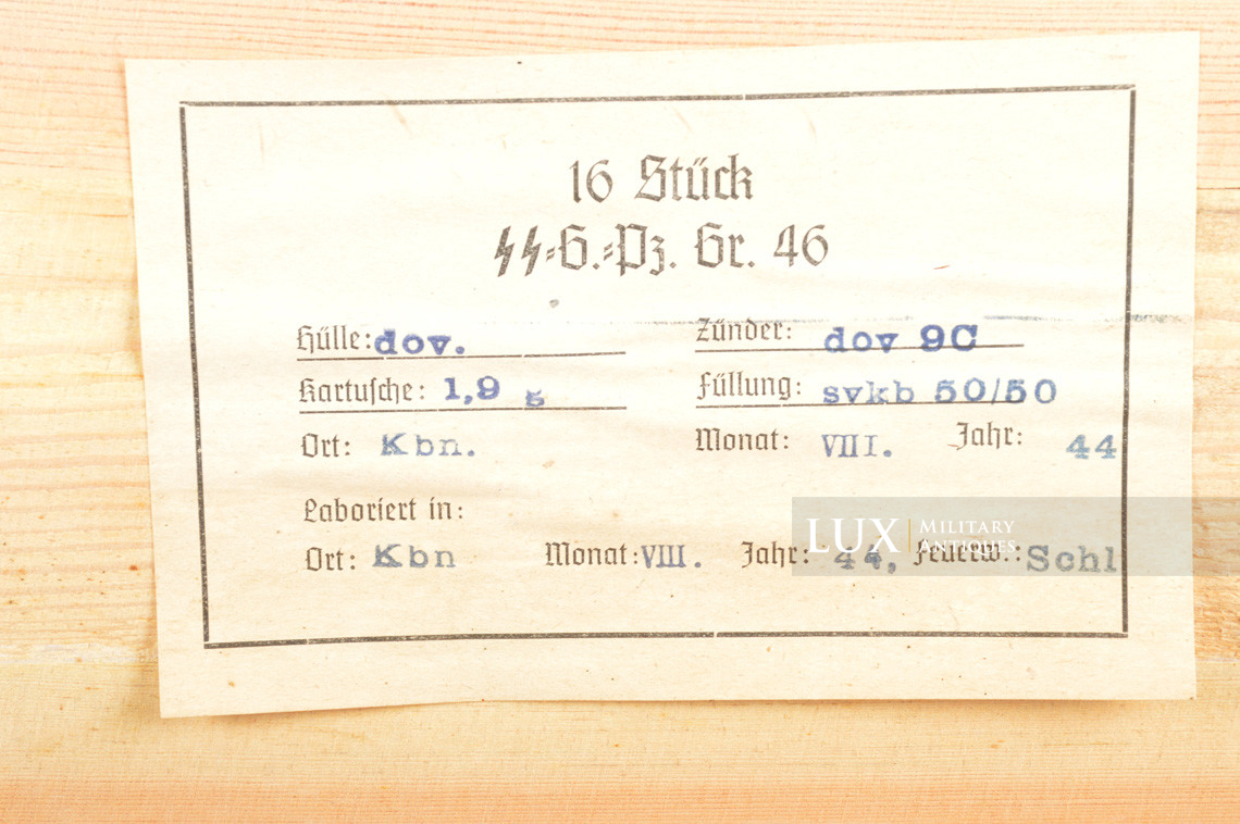 Waffen-SS Panzer grenaten 36 ammunitions storage box, « 1944 » - photo 28