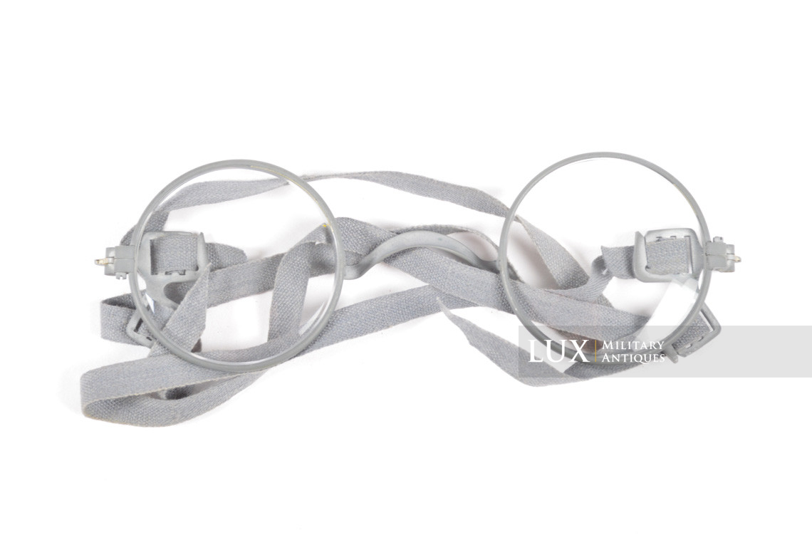 German cased gas mask glasses, « Masken-Brille » - photo 12