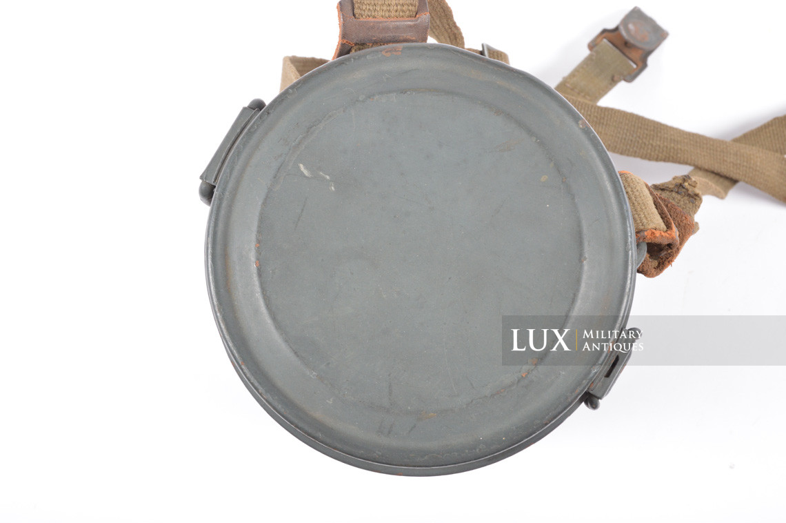 German camouflage gas mask canister, « blue-grey » - photo 14
