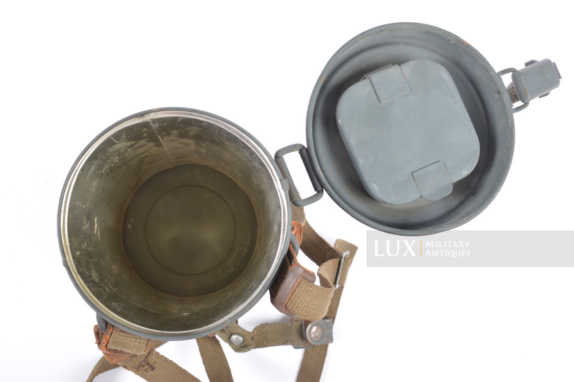 German camouflage gas mask canister, « blue-grey » - photo 20