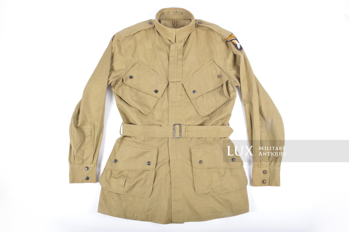 US M42 paratrooper’s jump jacket, 101st Airborne, « 40L » - photo 4