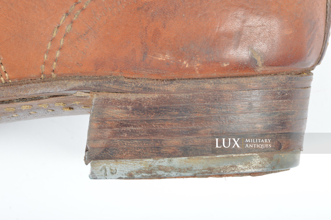 Late-war German low ankle combat boots, « RBNr » - photo 12