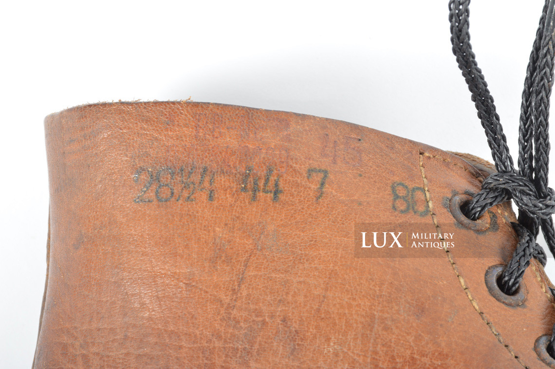 Late-war German low ankle combat boots, « RBNr » - photo 25