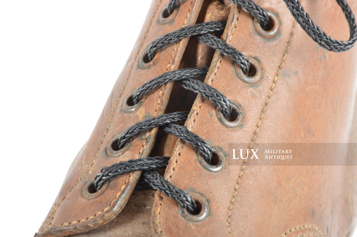 Late-war German low ankle combat boots, « RBNr » - photo 34