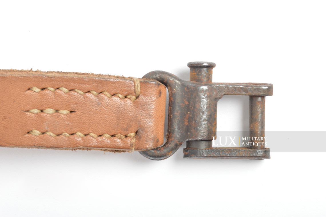 Unissued late war German MG34/42 leather sling, « bla1944 » - photo 10