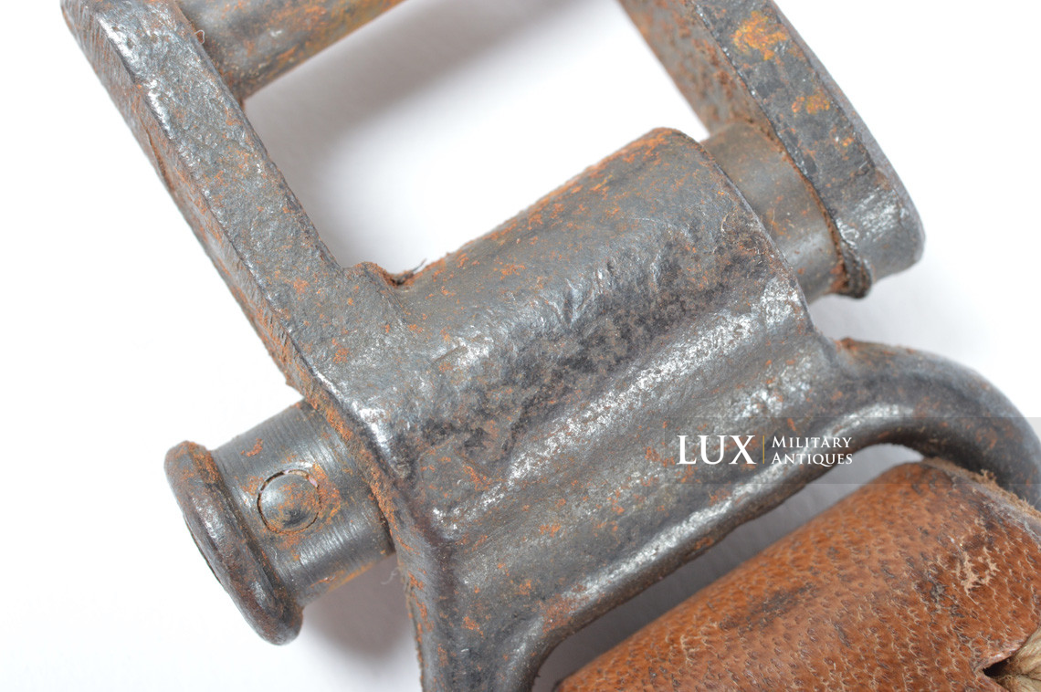 Unissued late war German MG34/42 leather sling, « bla1944 » - photo 17