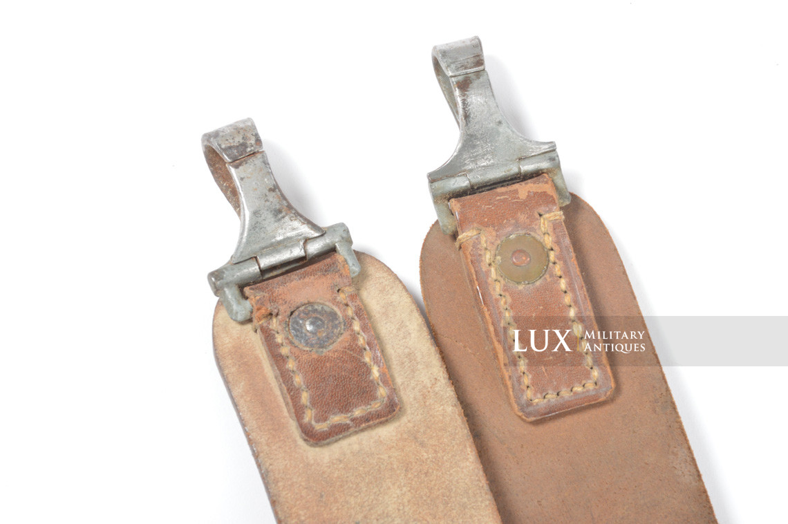 Pair of special German radio carrying straps - photo 8