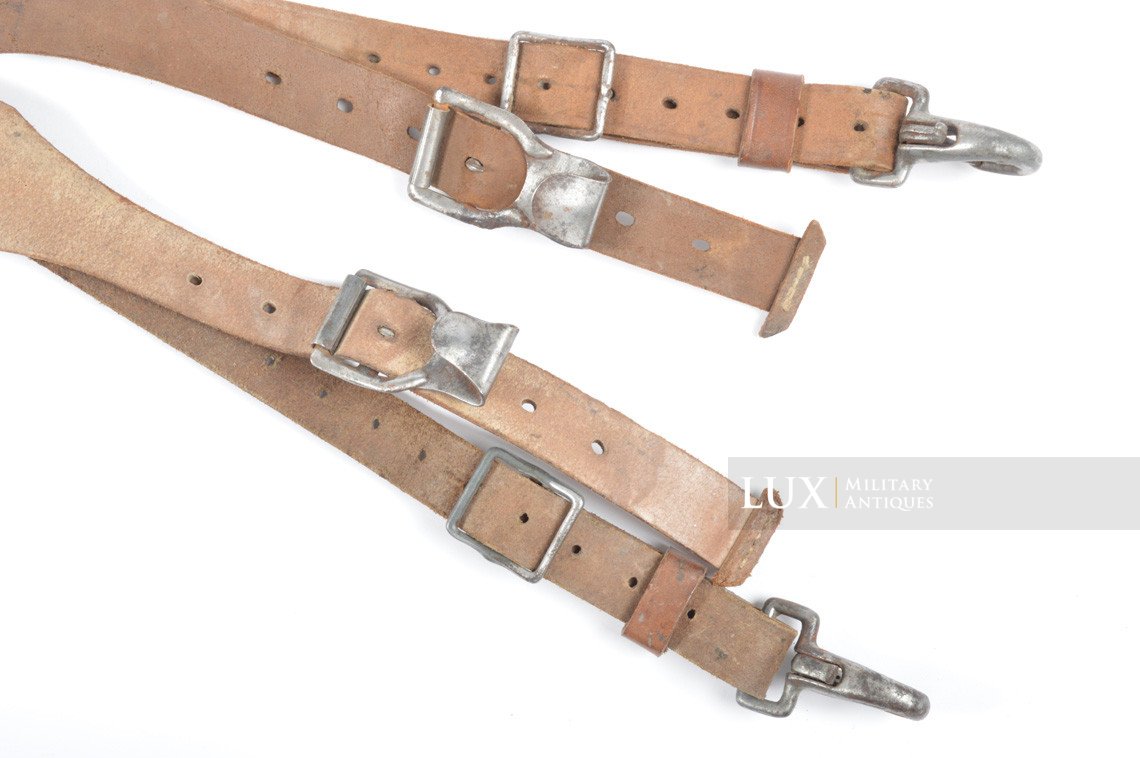 Pair of special German radio carrying straps - photo 11