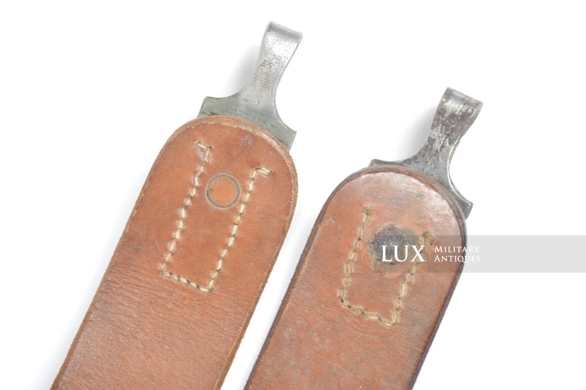 Pair of special German radio carrying straps - photo 15