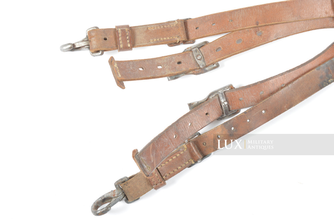 Pair of special German radio carrying straps - photo 17