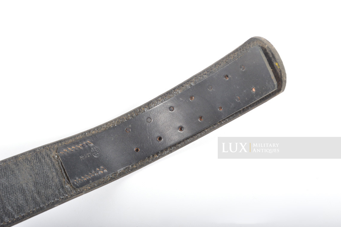 German Hitlerjugend pressed cardboard belt with « RZM » paper tag - photo 13