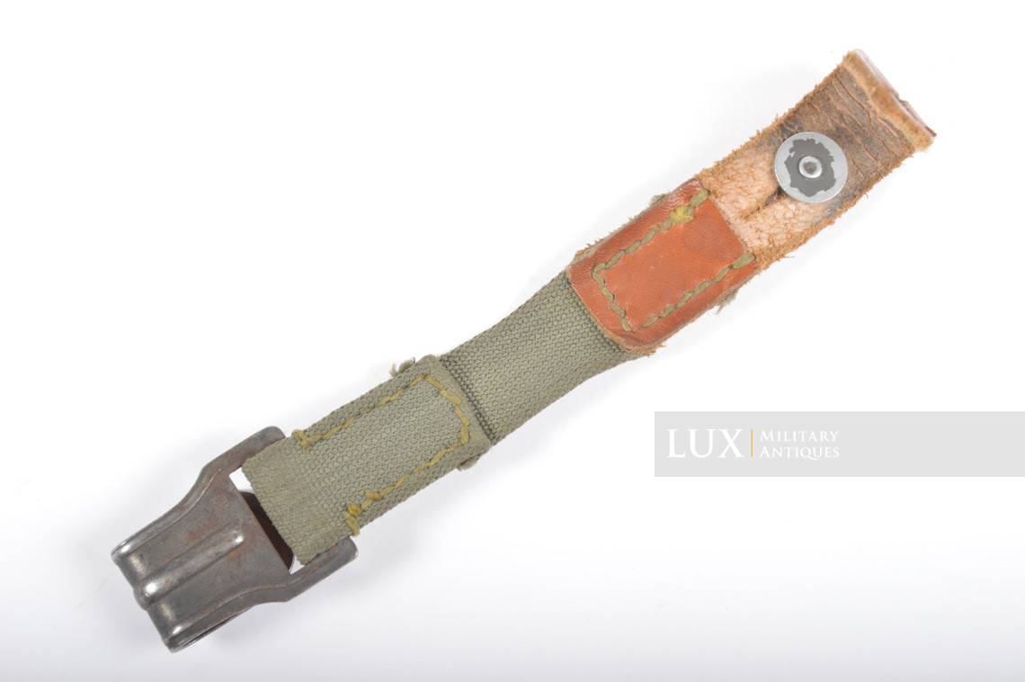 German gasmask canister belt support hook strap - photo 9