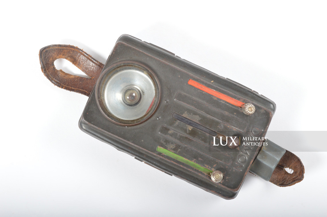 German Field Flashlight, « DAIMON » - Lux Military Antiques - photo 4