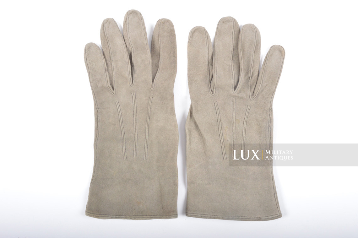 Paire de gants allemands d'officer en cuir de daim - photo 9