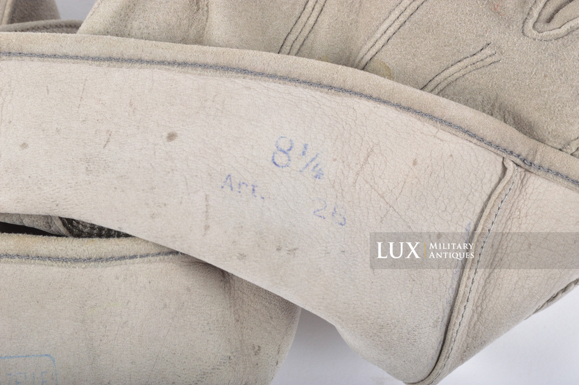 German officer’s suede leather gloves - photo 11