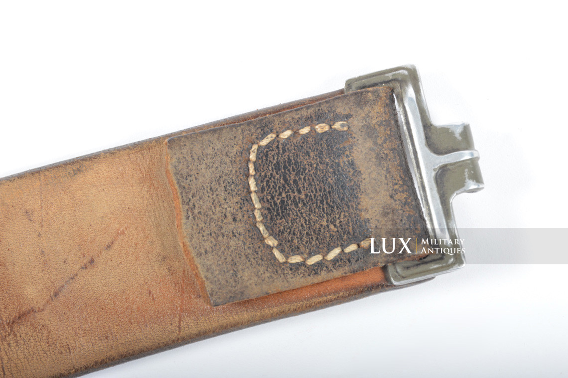 Early German leather belt in blackened leather - photo 8
