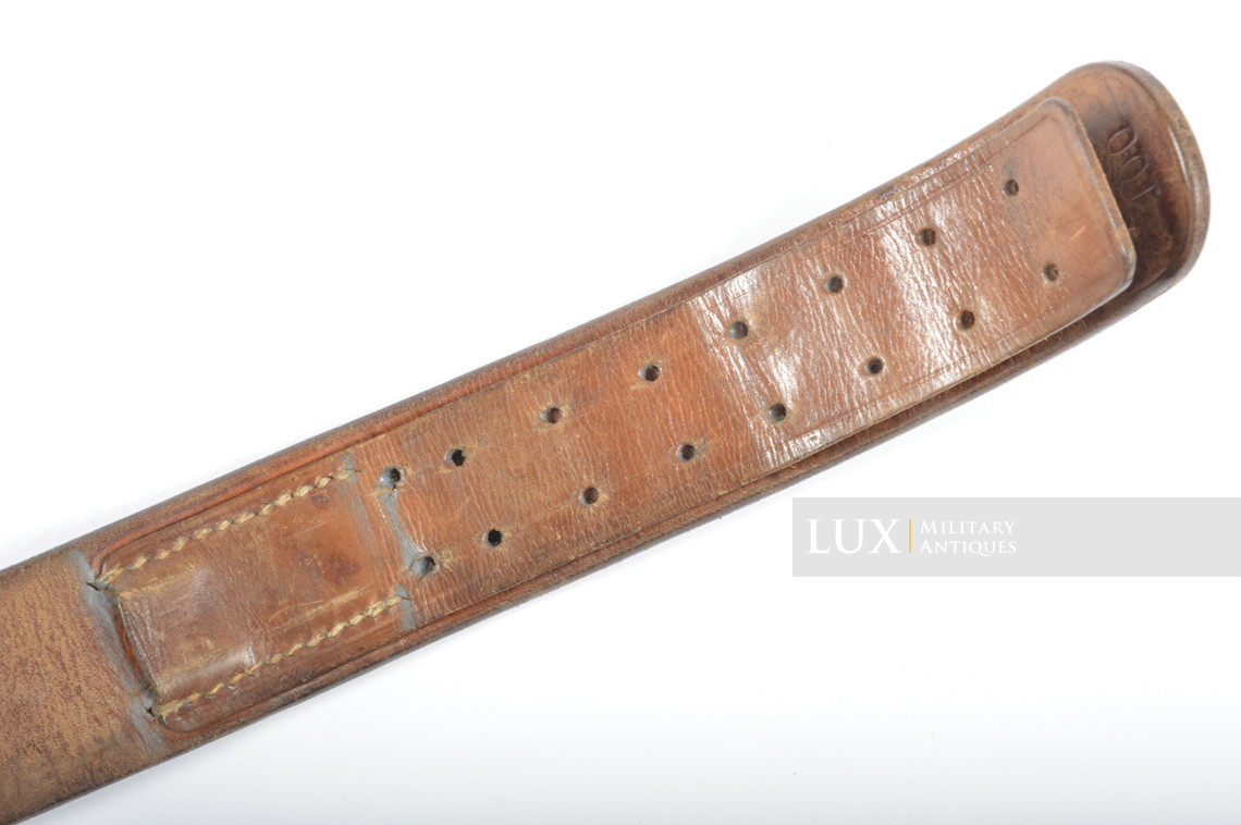 Early German leather belt in blackened leather - photo 11