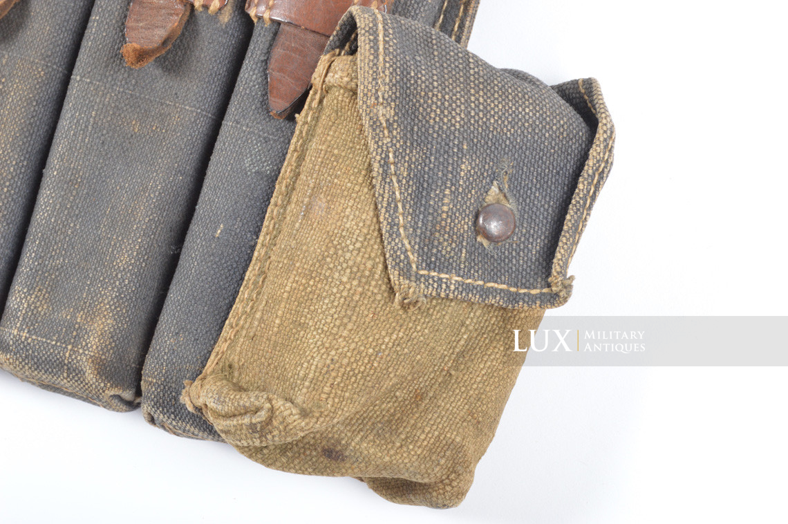 Pair of MP38/40 pouches in blue canvas, « qvh42 » - photo 12