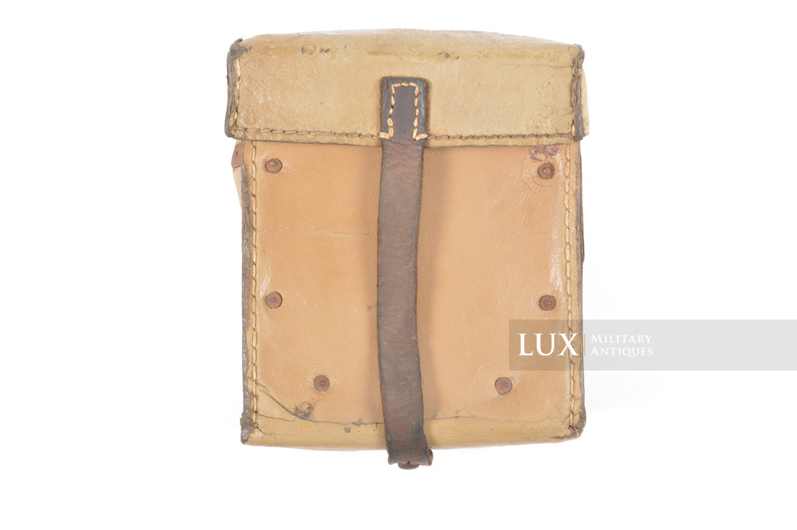 Late war MG42 Gunner's belt pouch in tan pressed cardboard, « fuq1944 » - photo 4