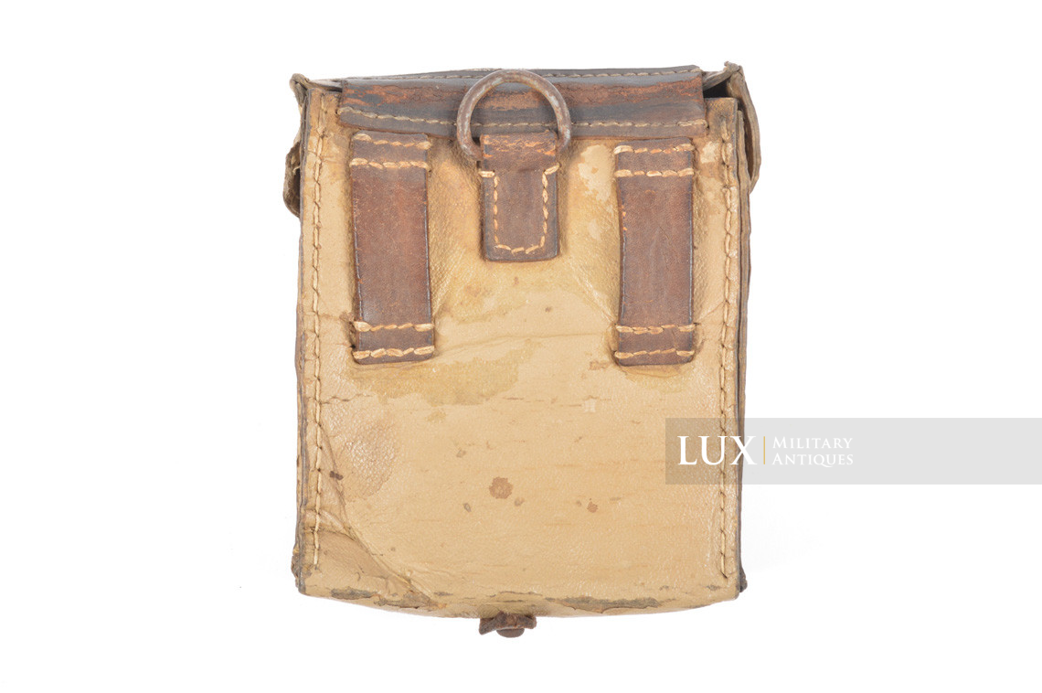 Late war MG42 Gunner's belt pouch in tan pressed cardboard, « fuq1944 » - photo 8