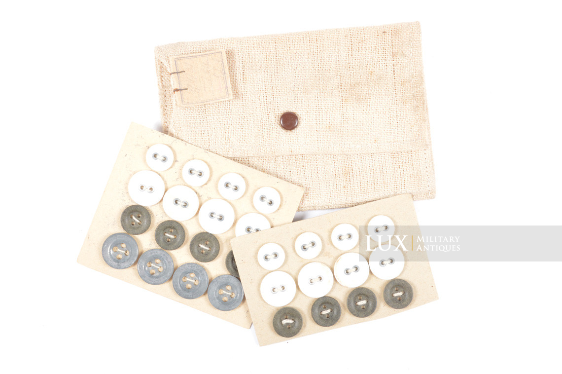 Unissued German soldiers personal sewing kit