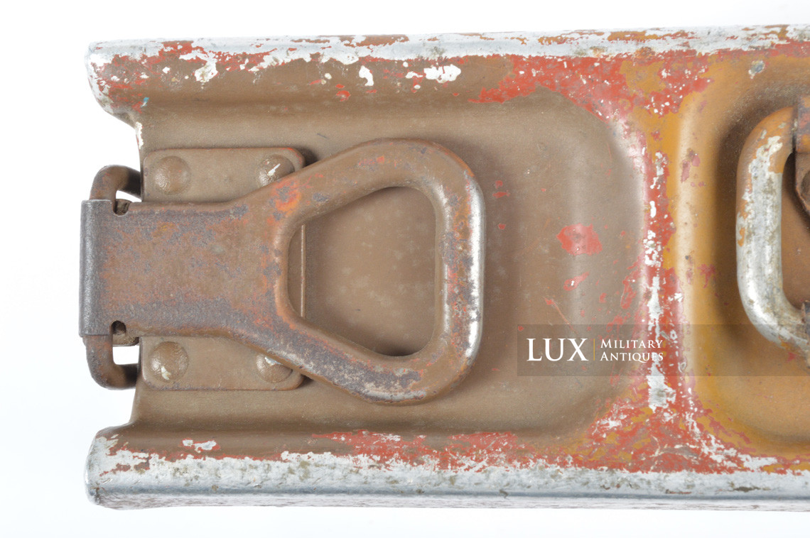 Early German three-tone camouflage MG34 ammunition case, « 1938 » - photo 12