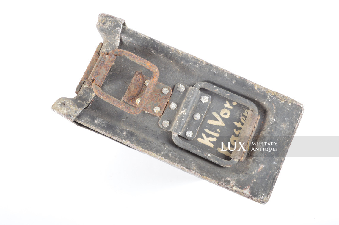 German early-war blue MG34/42 ammunitions case, « unit marked » - photo 16