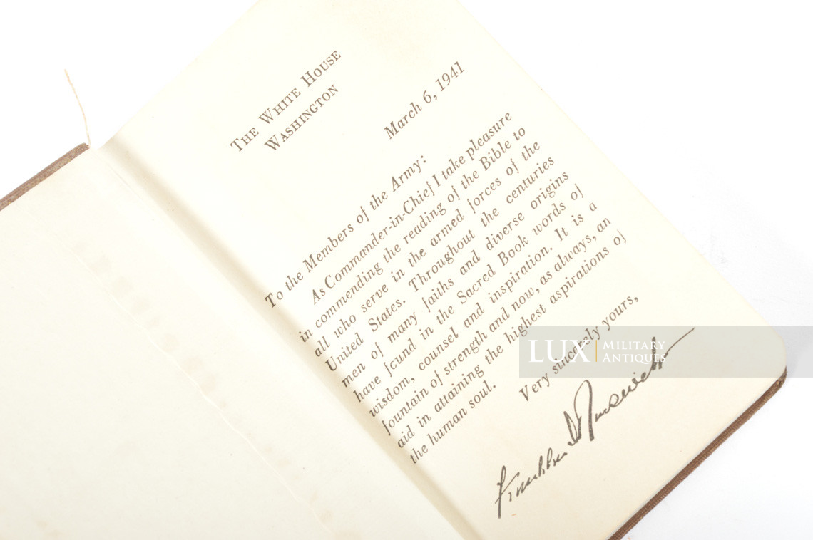 US prayer book « NEW TESTAMENT » - Lux Military Antiques - photo 8