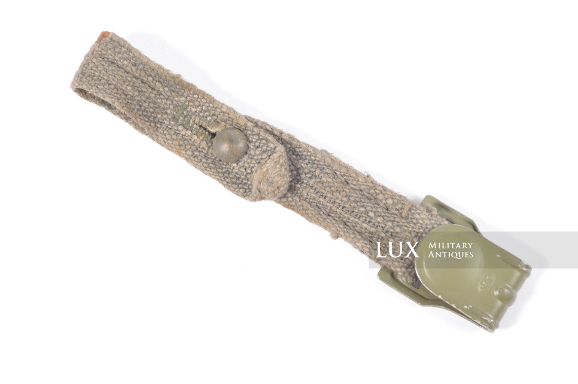 Early Gasmask canister belt support hook strap - photo 4