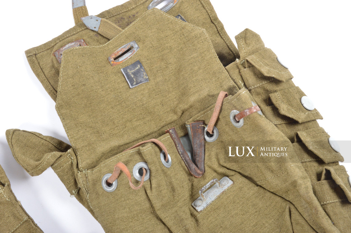 German late-war pioneer combat assault pouch set & backpack, « RBNr » - photo 23