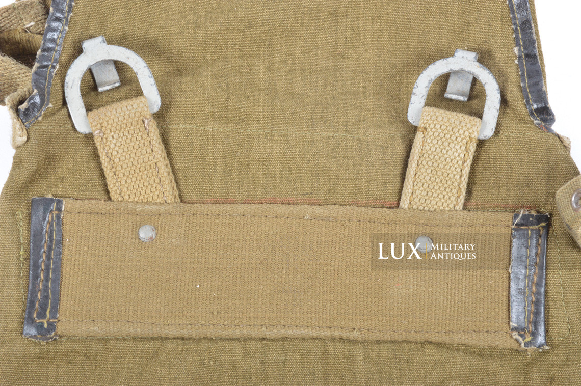 German late-war pioneer combat assault pouch set & backpack, « RBNr » - photo 29