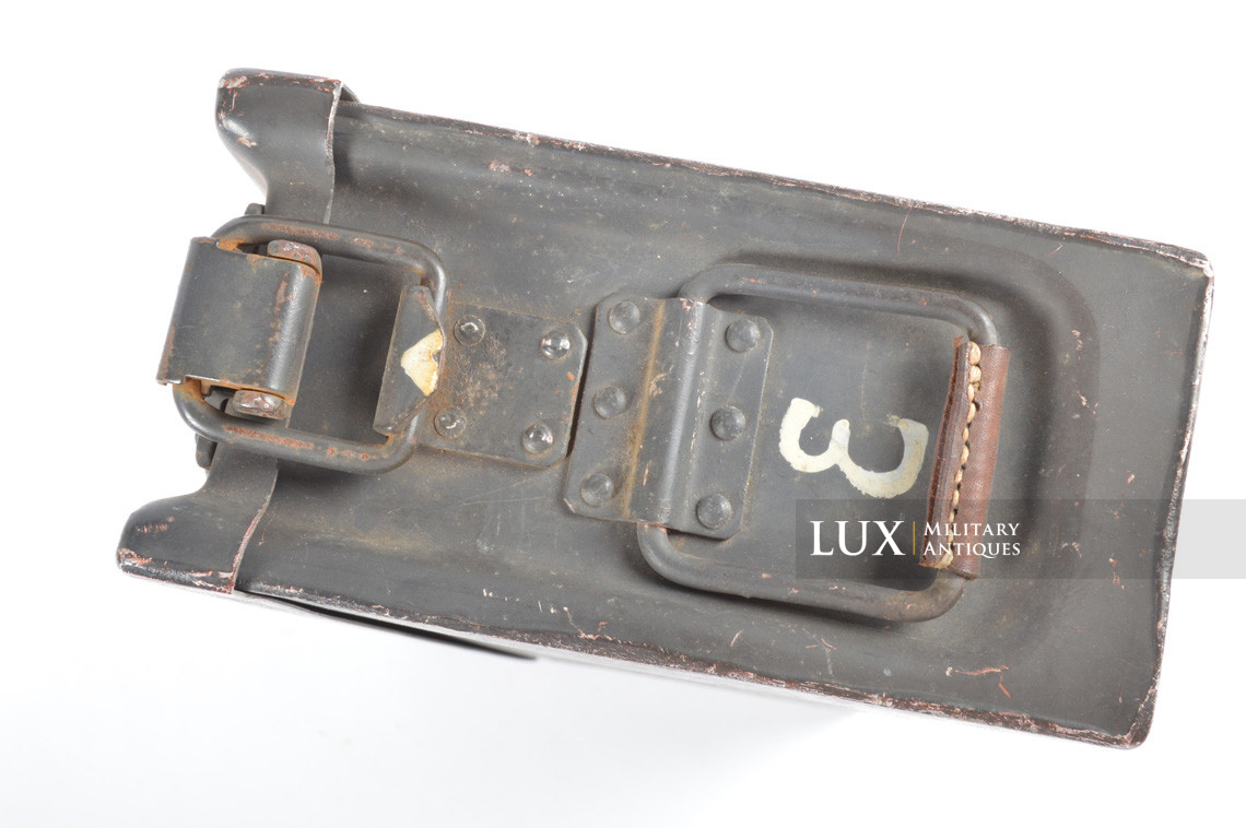 German early camouflage MG34/42 ammunitions case, « 1940 » - photo 11