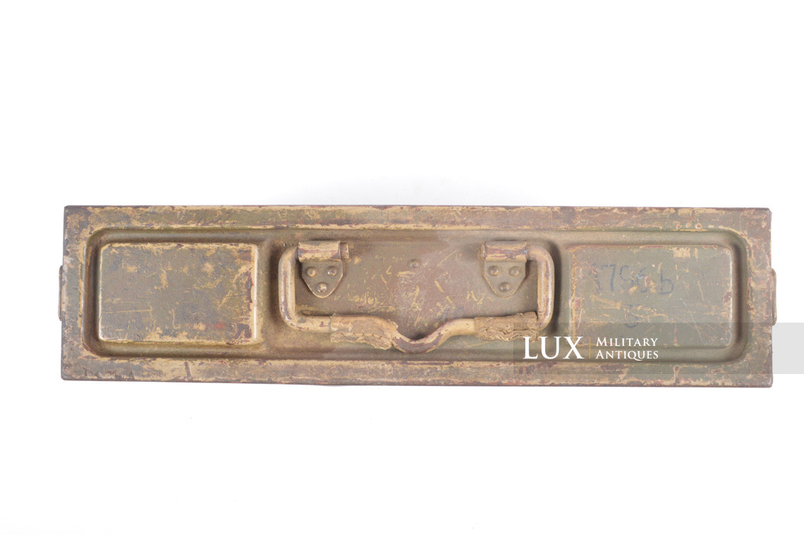 Caisse MG34/42 fin de guerre camouflée trois tons, « bzl43 » - photo 13