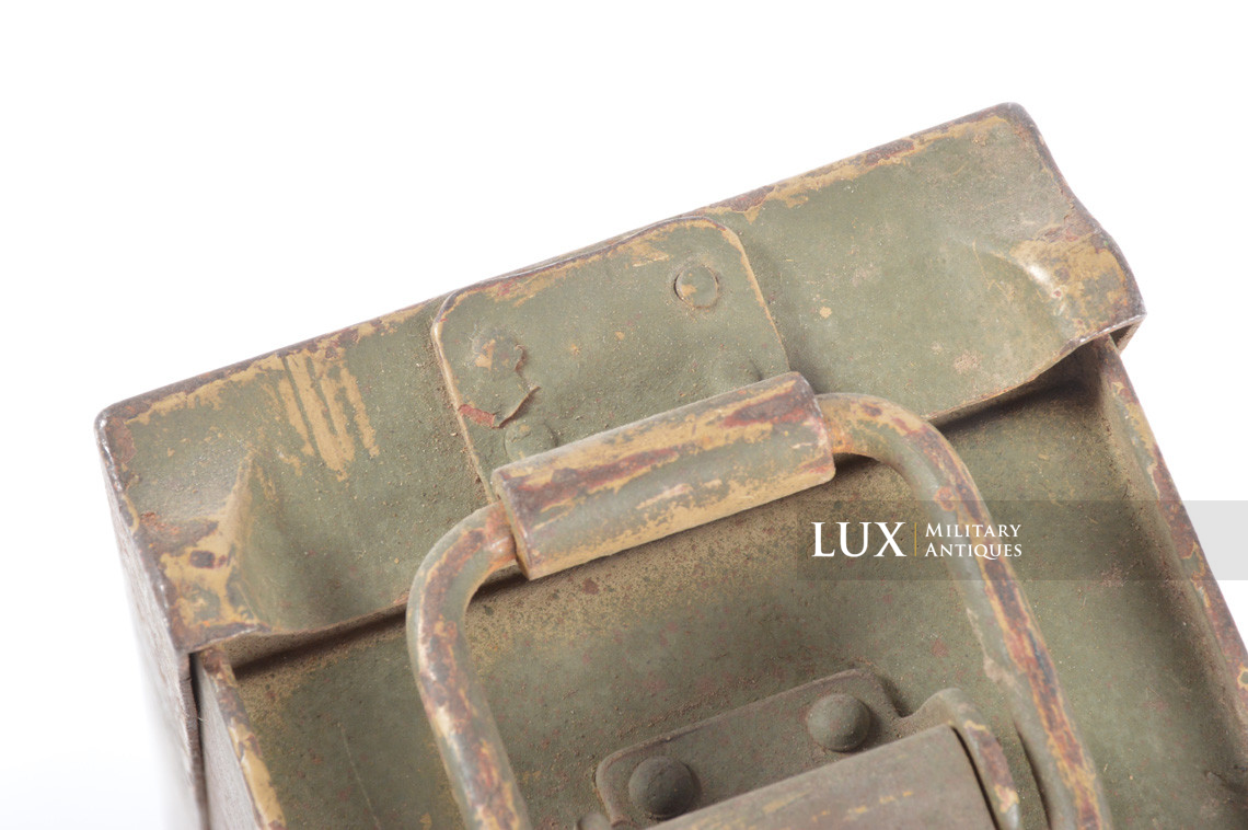 Caisse MG34/42 fin de guerre camouflée trois tons, « bzl43 » - photo 38