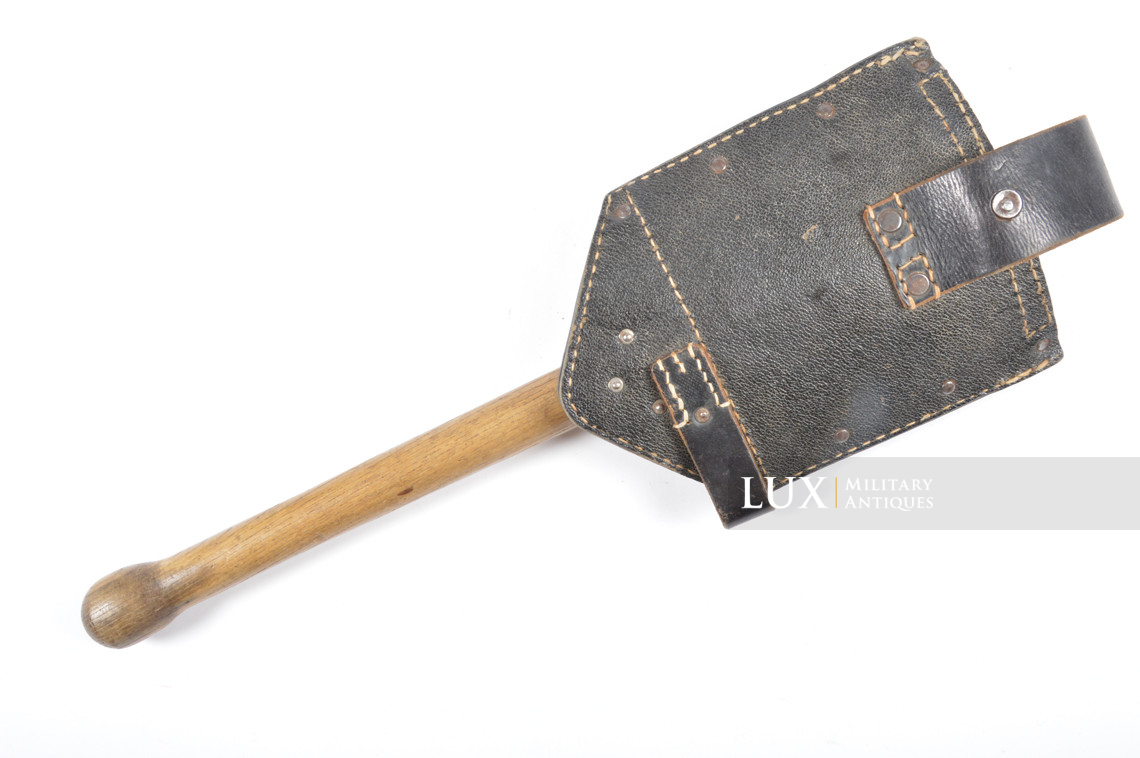 German folding shovel and carrying case, « 1942 » - photo 7