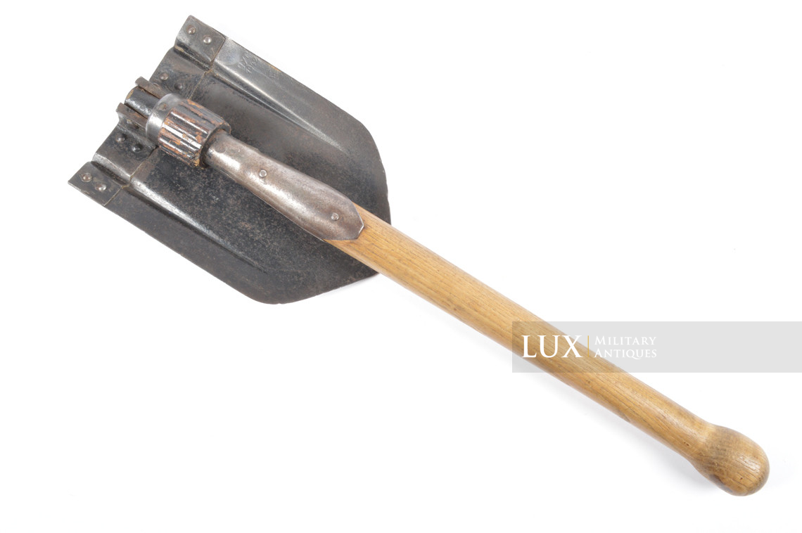 German folding shovel and carrying case, « 1942 » - photo 13