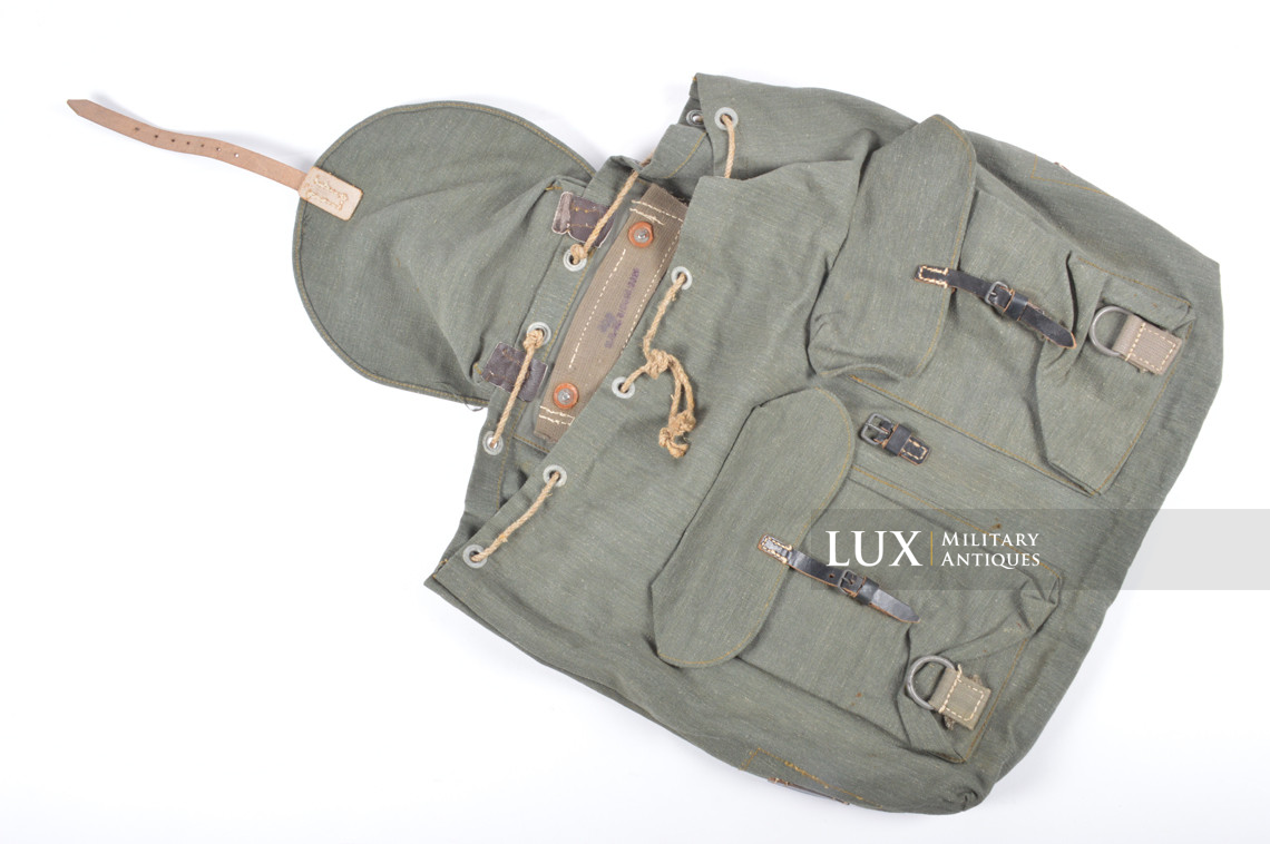 Unissued German late-war combat backpack, « RBNr » - photo 16