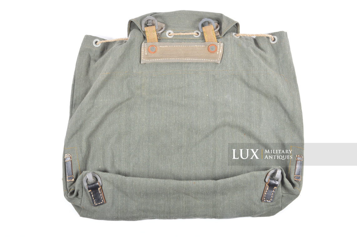 Unissued German late-war combat backpack, « RBNr » - photo 12