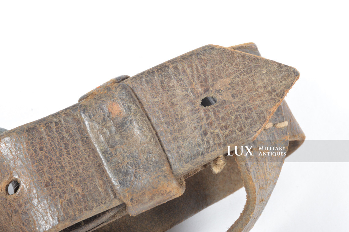 Period German helmet carrier strap - photo 17