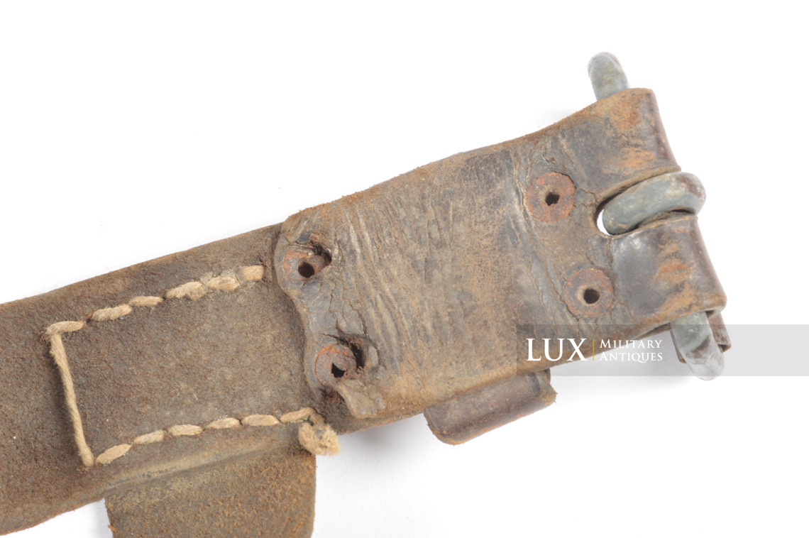 Period German helmet carrier strap - photo 26