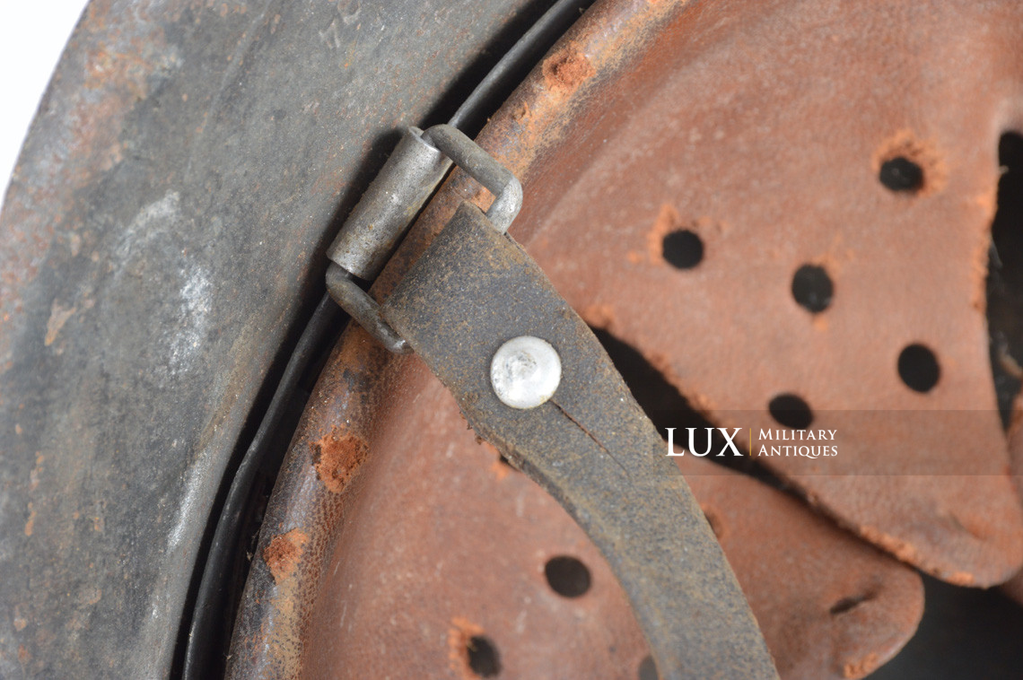 M42 German Heer combat helmet, « untouched / as-found » - photo 30