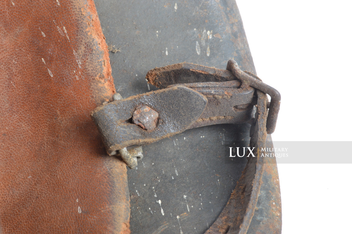 M42 German Heer combat helmet, « untouched / as-found » - photo 32