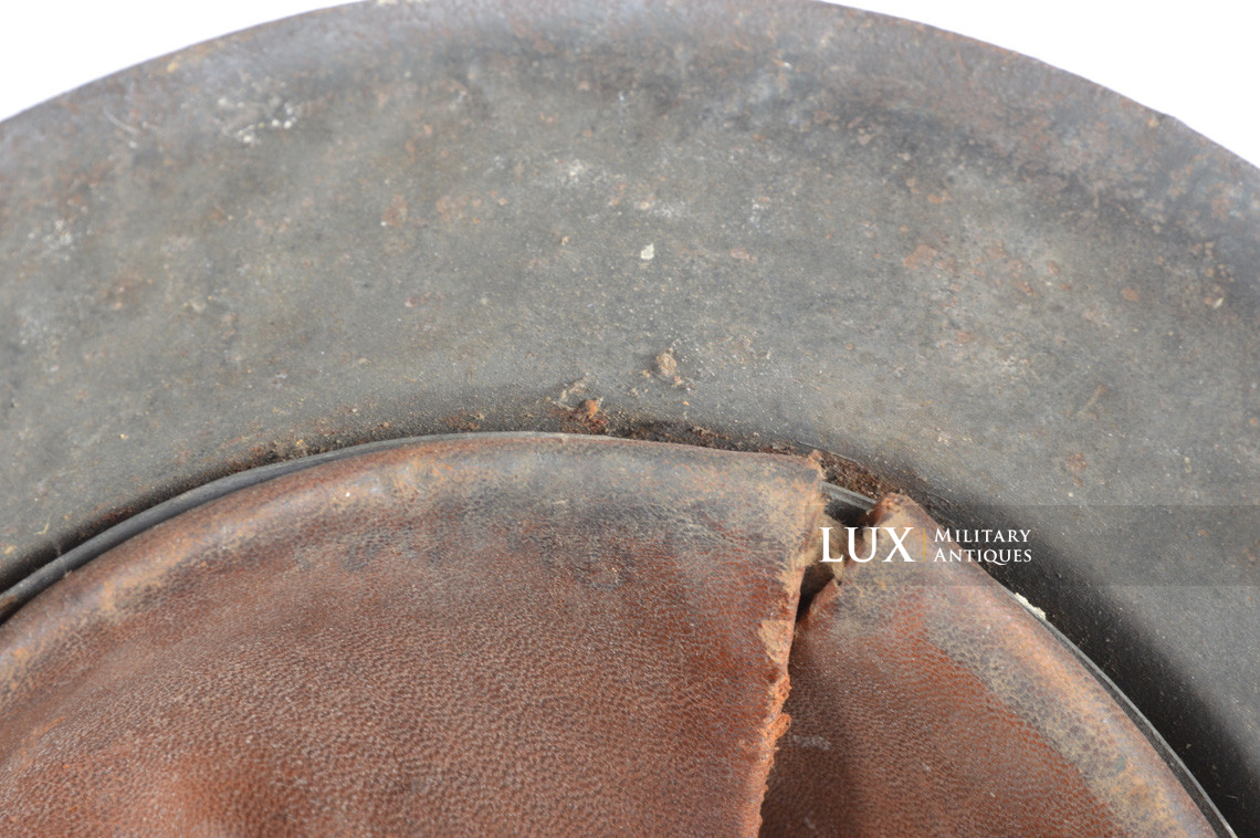 M42 German Heer combat helmet, « untouched / as-found » - photo 33