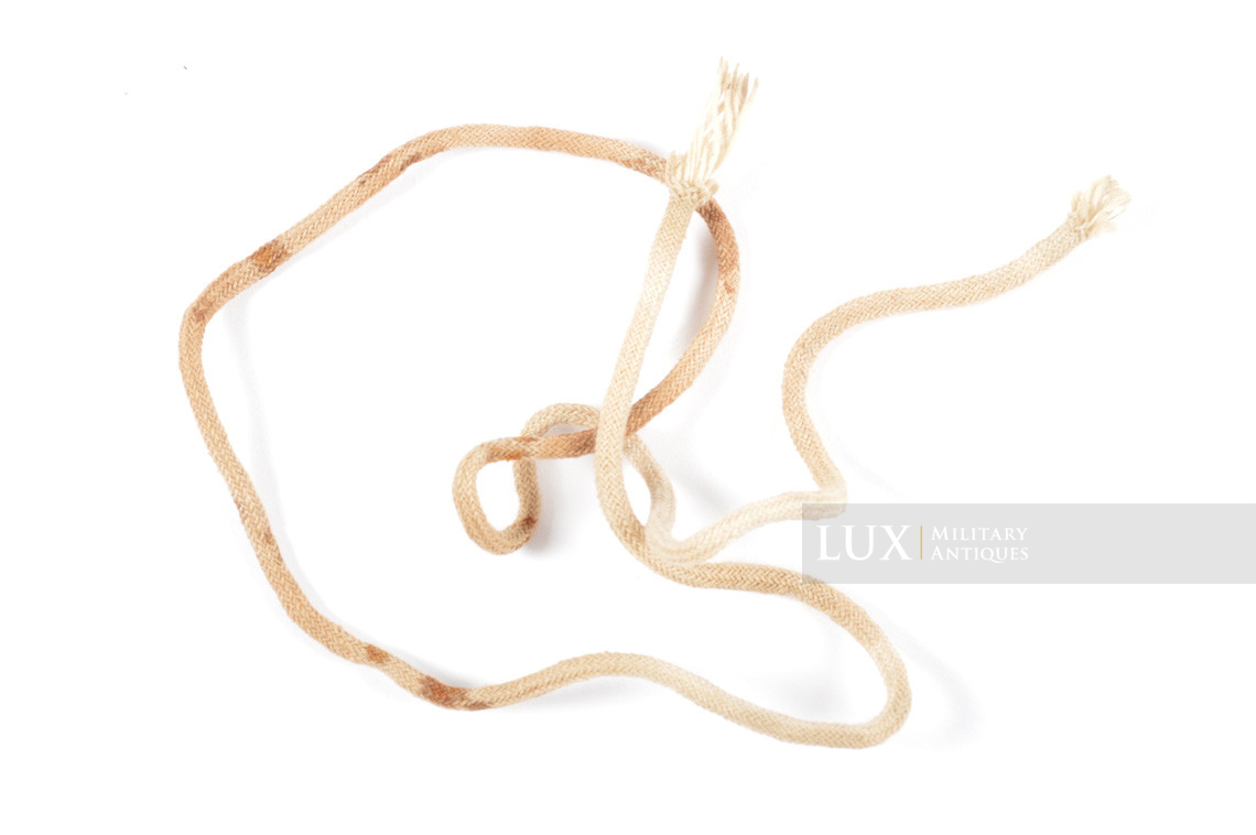 German helmet drawstring - photo 4