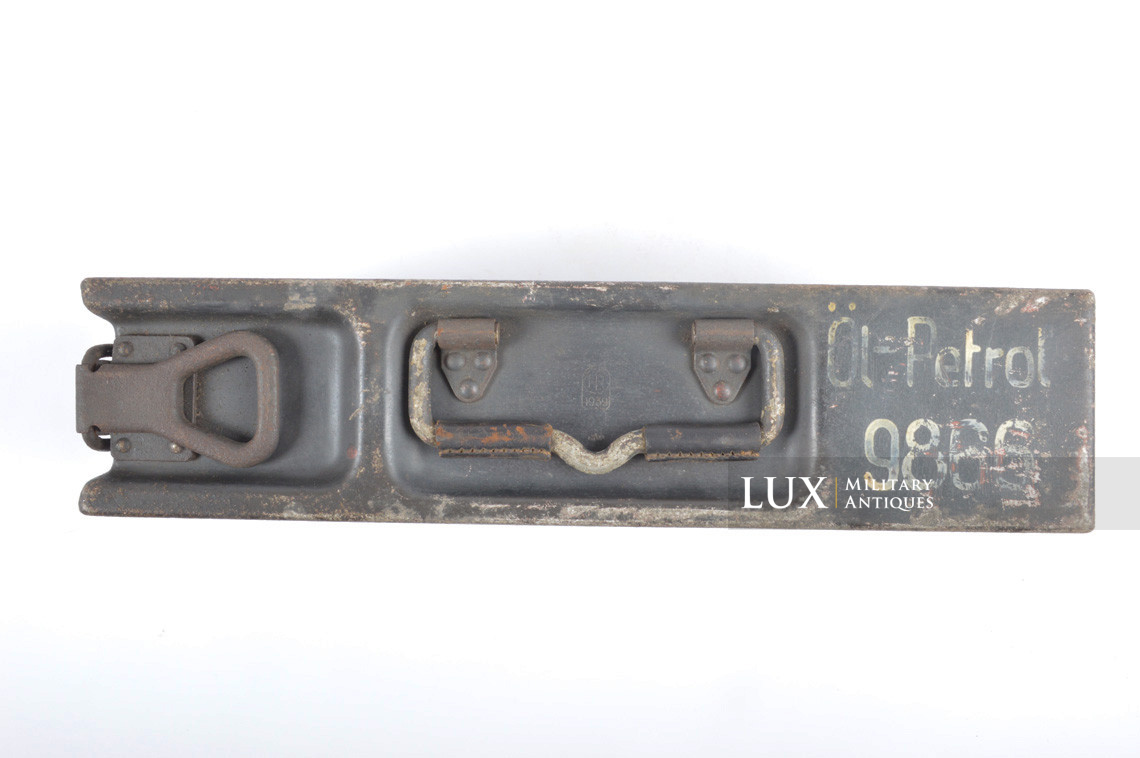 German early-war MG34/42 ammunitions case, « Öl-Petrol » - photo 9