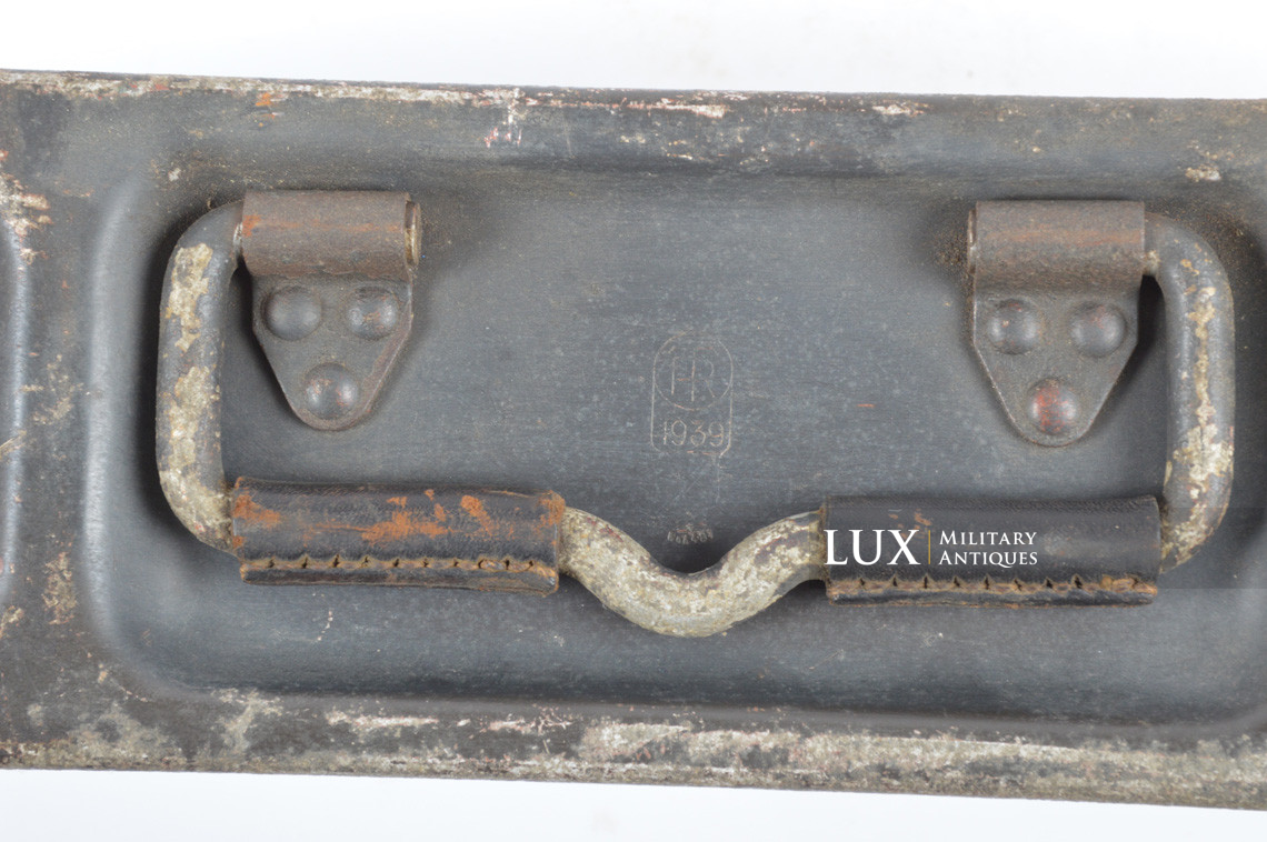 German early-war MG34/42 ammunitions case, « Öl-Petrol » - photo 11