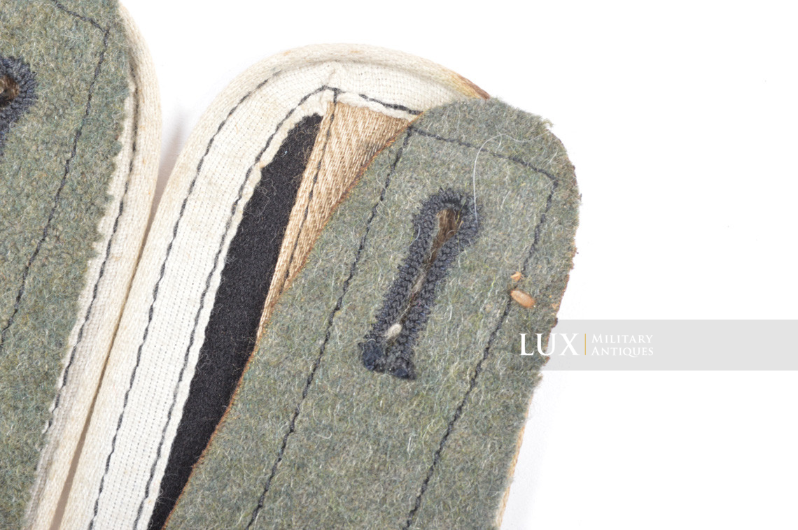Late-war Waffen-SS EM infantry shoulder boards, « worn / combat used » - photo 11