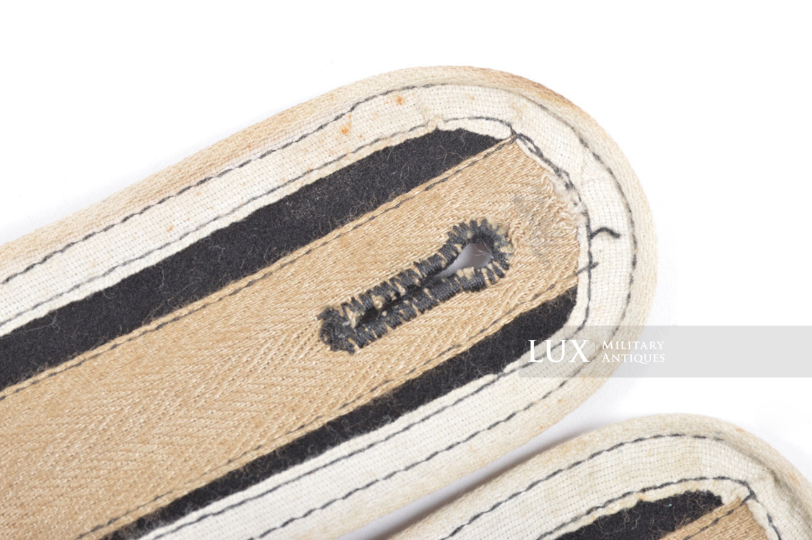 Late-war Waffen-SS EM infantry shoulder boards, « worn / combat used » - photo 13